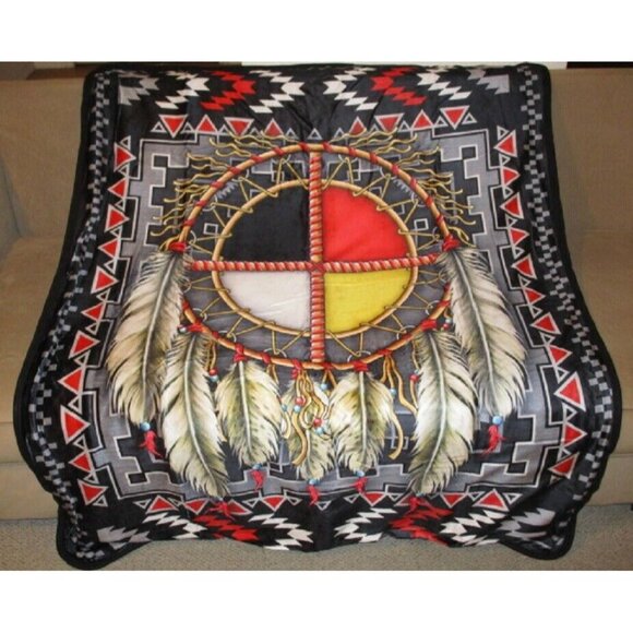 NU TRENDZ Other - New Medicine Wheel Sherpa Plush Throw Gift Blanket Dreamcatcher Southwest SOFT
